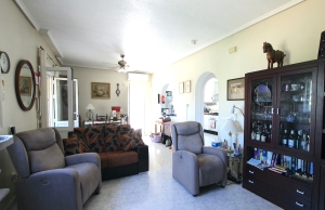 48508_fabulous_3_bedroom_farmhouse_with_many_extras_240724125118_img_1198