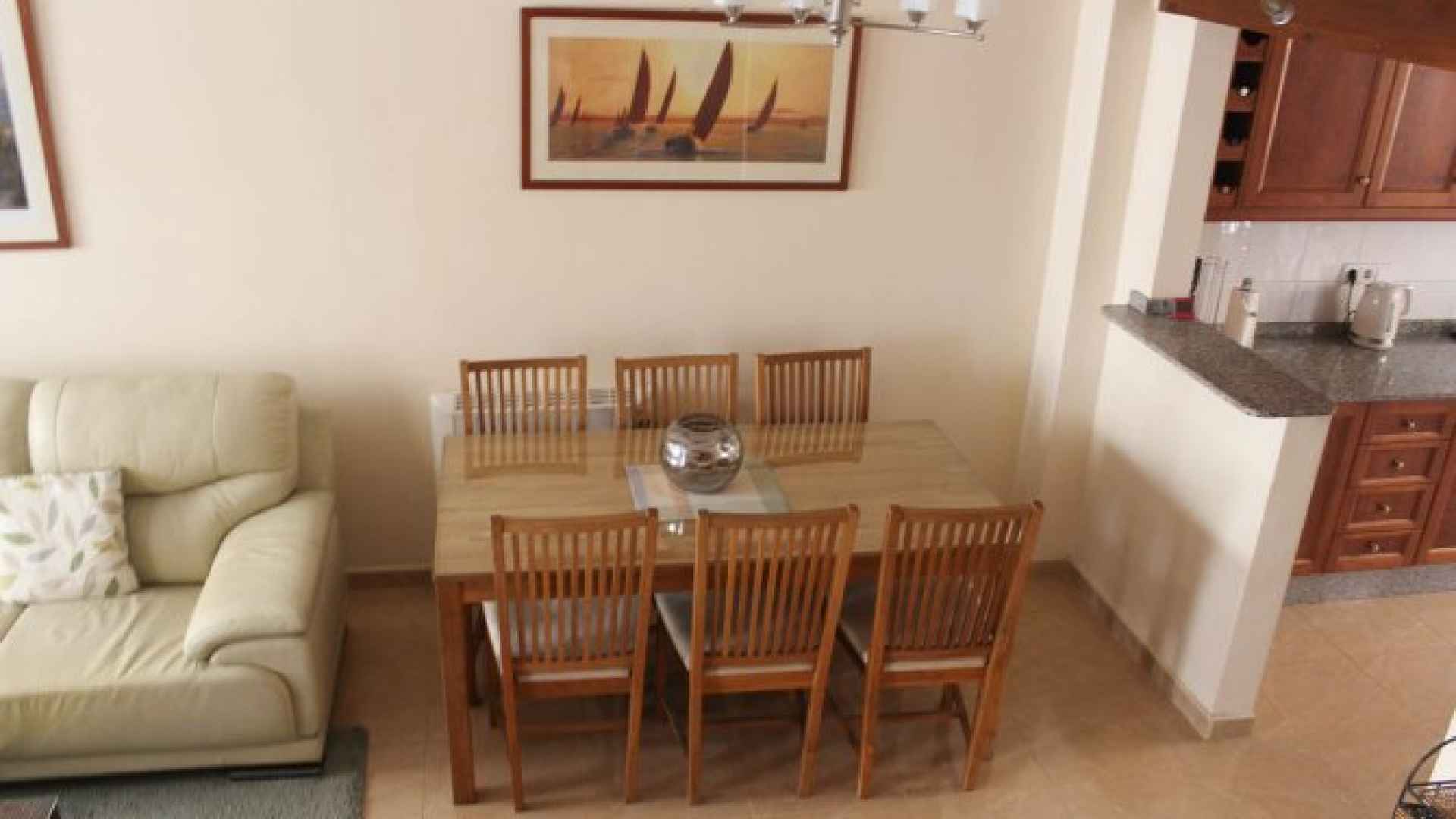 medium_16225_lovely_three_bedroom_townhouse_with_private_garage_and_large_communal_pool_160924111121_sr1346_(6)