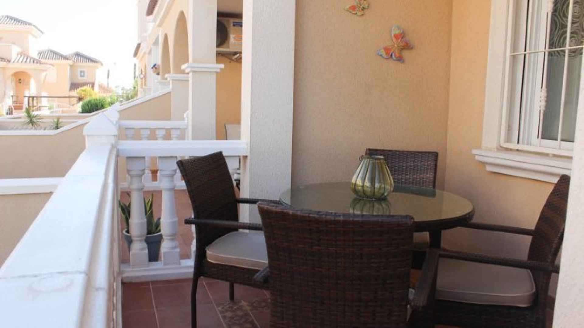 medium_16225_lovely_three_bedroom_townhouse_with_private_garage_and_large_communal_pool_160924111122_sr1346_(30)