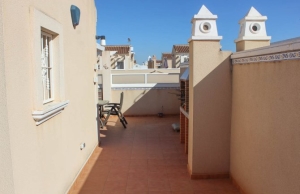 medium_16225_lovely_three_bedroom_townhouse_with_private_garage_and_large_communal_pool_160924111119_sr1346_(46)