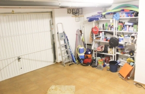 medium_16225_lovely_three_bedroom_townhouse_with_private_garage_and_large_communal_pool_160924111121_sr1346_(29)