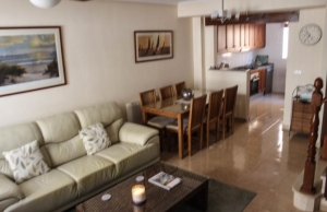 medium_16225_lovely_three_bedroom_townhouse_with_private_garage_and_large_communal_pool_160924111121_sr1346_(8)