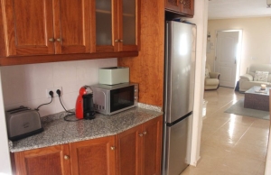 medium_16225_lovely_three_bedroom_townhouse_with_private_garage_and_large_communal_pool_160924111122_sr1346_(18)