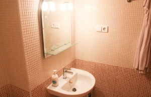 medium_16225_lovely_three_bedroom_townhouse_with_private_garage_and_large_communal_pool_160924111122_sr1346_(58)