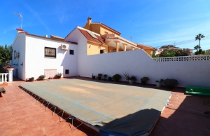 200-3607, Three Bedroom, Townhouse In Benijofar.
