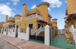 200-3574, Three Bedroom, Semi-Detached Villa In Lo Marabu, Ciudad Quesada.