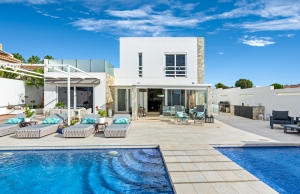200-3596, Four Bedroom, Detached Villa In Central Ciudad Quesada.