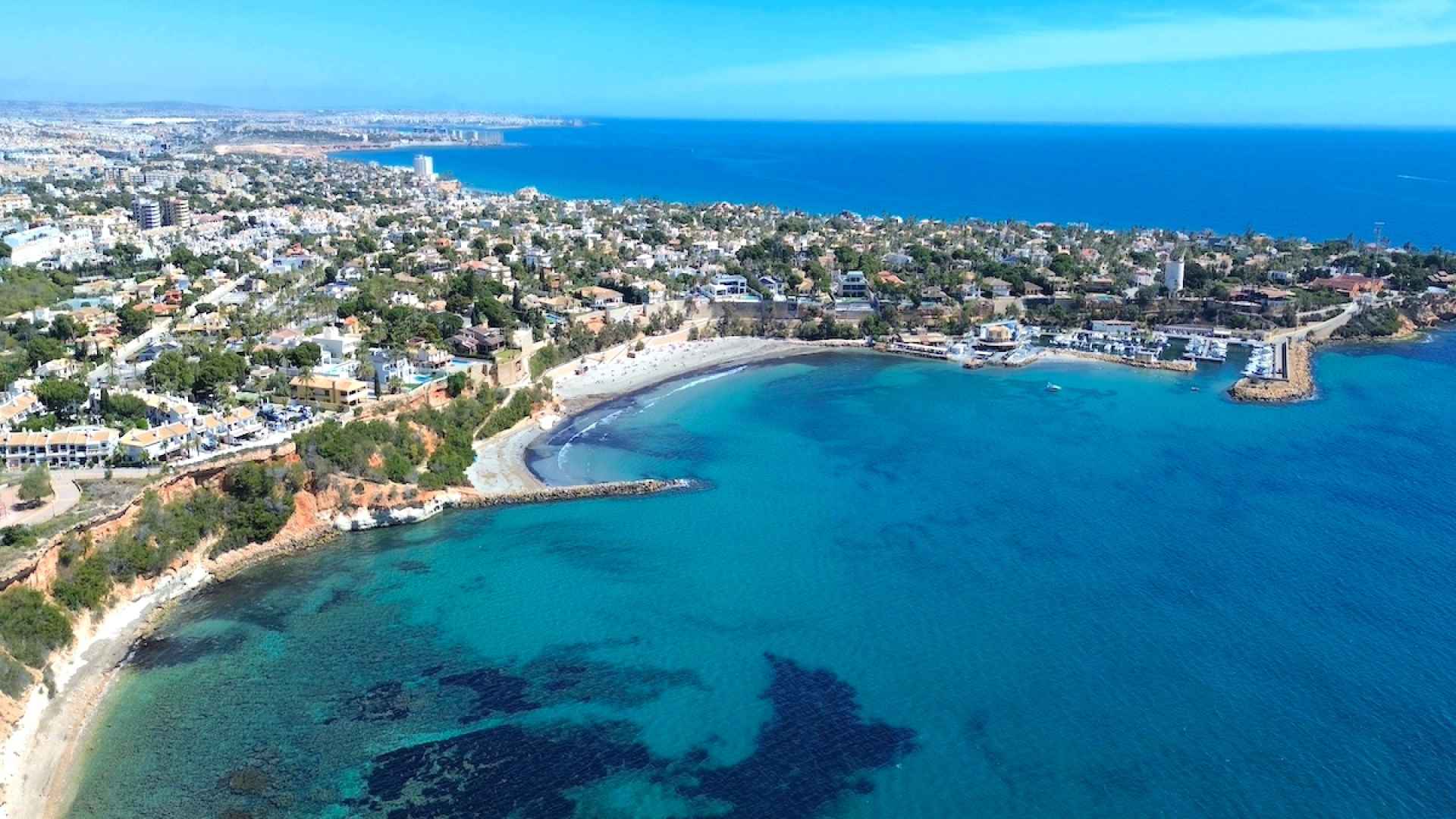 48620_fabulous_2_bed_coastal_apartment_central_location_211024142520_cabo_roig_bay
