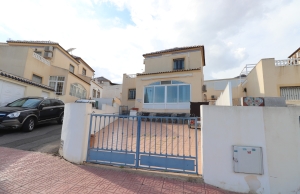 200-3722, Three Bedroom Detached Villa In Los Balcones, Torreveija.