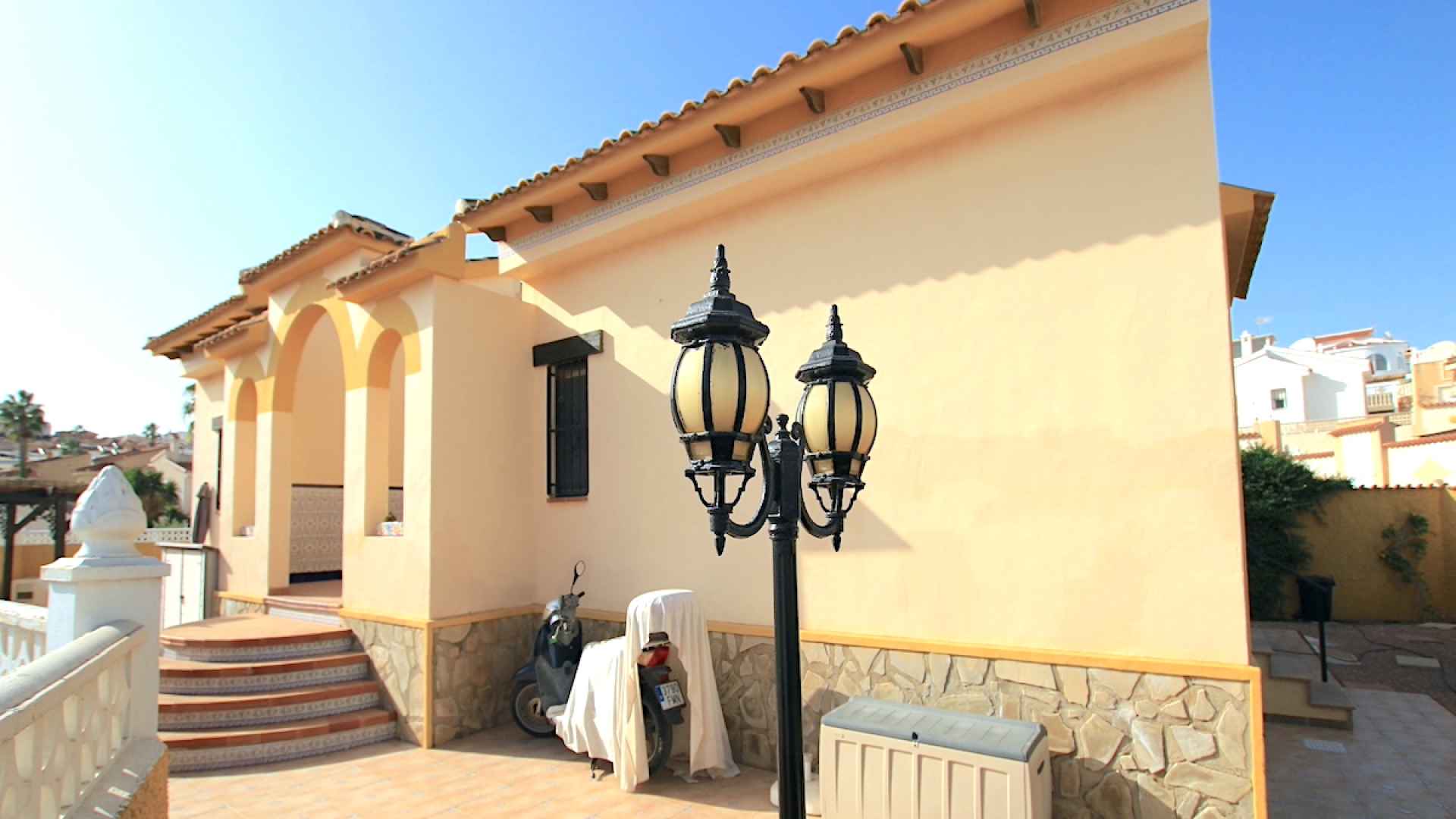 48730_charming_3_bedroom_detached_villa_with_private_pool_031224142700_img_7428