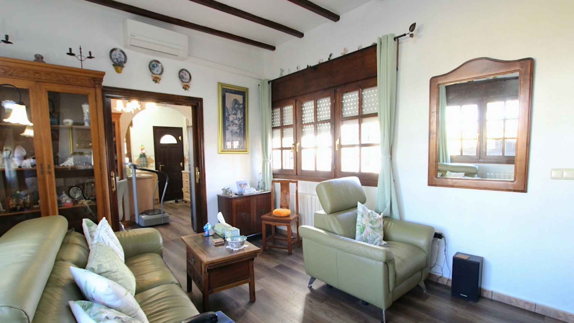 48730_charming_3_bedroom_detached_villa_with_private_pool_031224142702_img_7377