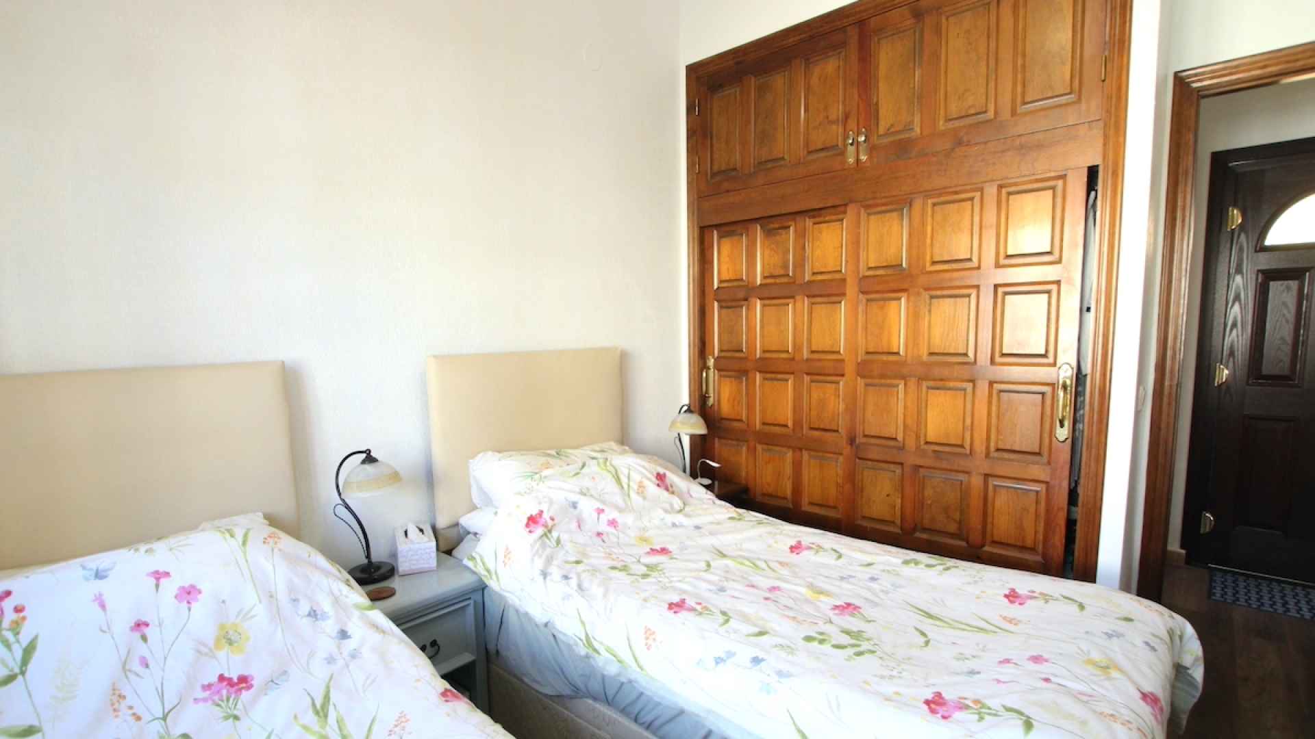 48730_charming_3_bedroom_detached_villa_with_private_pool_031224142703_img_7369