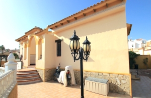 48730_charming_3_bedroom_detached_villa_with_private_pool_031224142700_img_7428