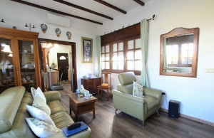 48730_charming_3_bedroom_detached_villa_with_private_pool_031224142702_img_7377