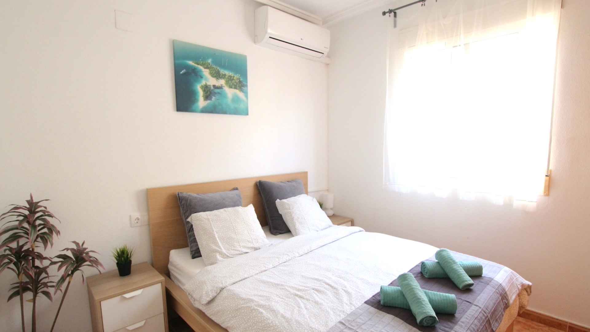 48729_attractive_2_bedroom_townhouse_residential_montemar_031224135913_img_7478