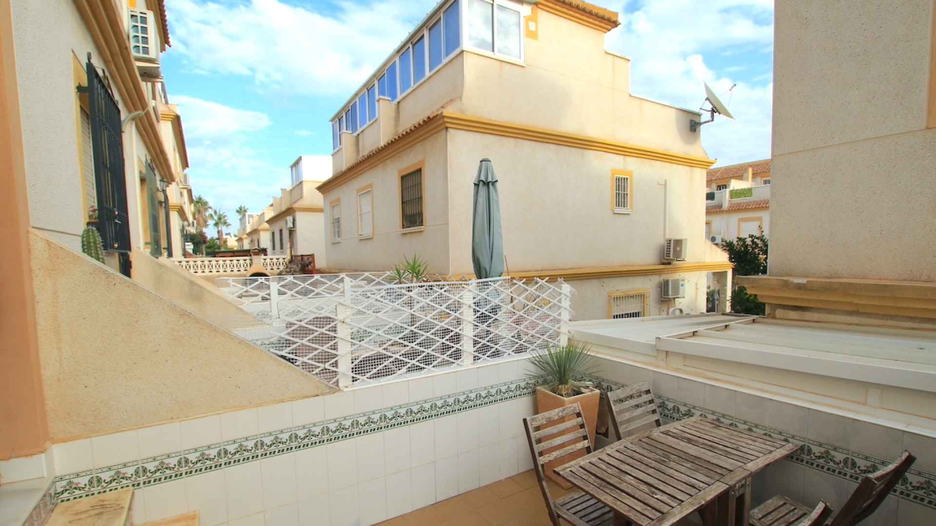 48729_attractive_2_bedroom_townhouse_residential_montemar_031224135917_img_7495