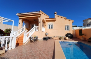 200-3819, Three Bedroom Detcahed Villa In Benimar.