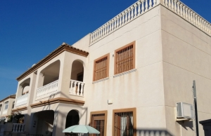 200-3839, Two Bedroom Ground Floor Apartment In Daya Vieja.