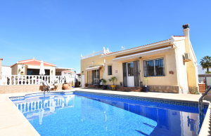 200-3907, Four Bedroom Detcahed Villa In Pueblo Bravo, Ciudad Quesada.