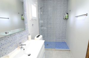 48851_stylish_and_contemporary_3_bedroom_farmhouse_with_private_pool_270225075856_img_9064