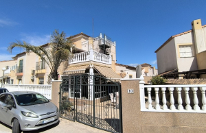 Ref:200-3949-Three Bedroom Detached Villa In Montebello.-Alicante-Spain-Villa-Resale