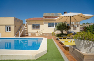 200-3985, Six Bedroom Detached Villa In Ciudad Quesada.