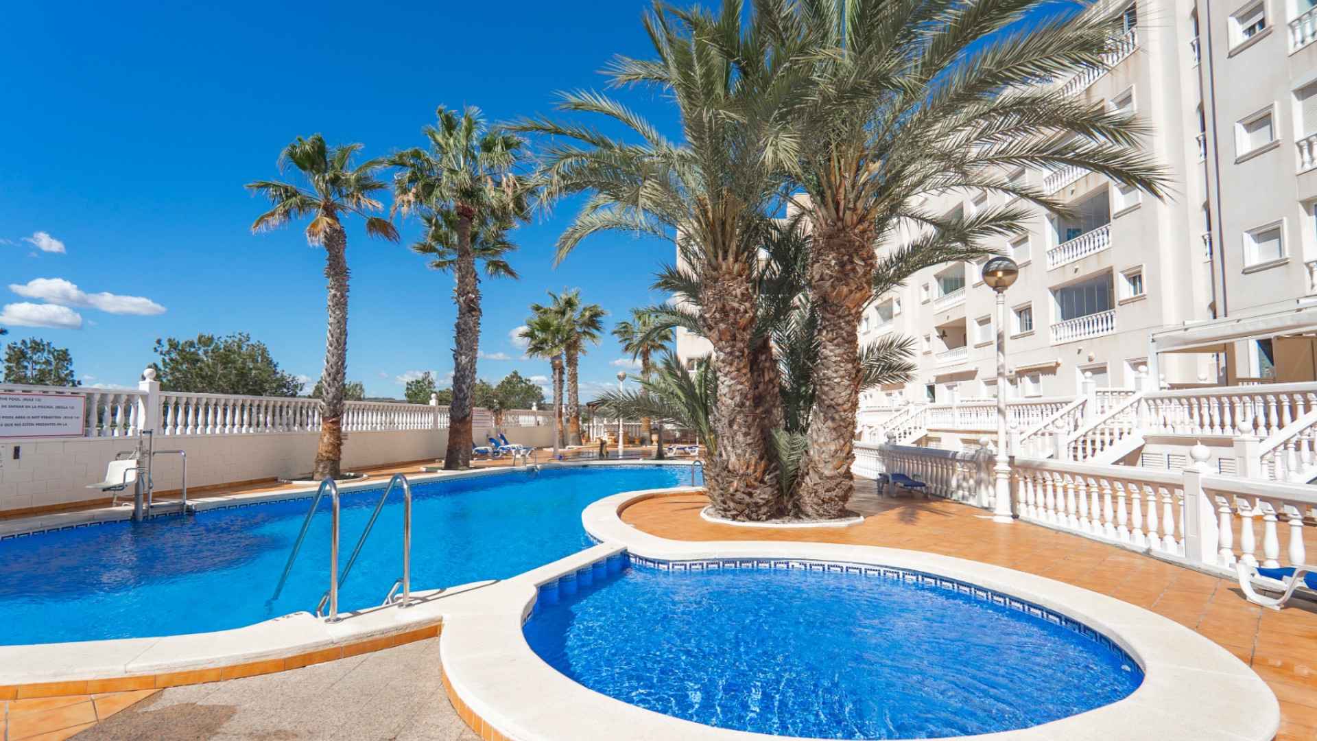 villas-spain-to-buy_254196_xl
