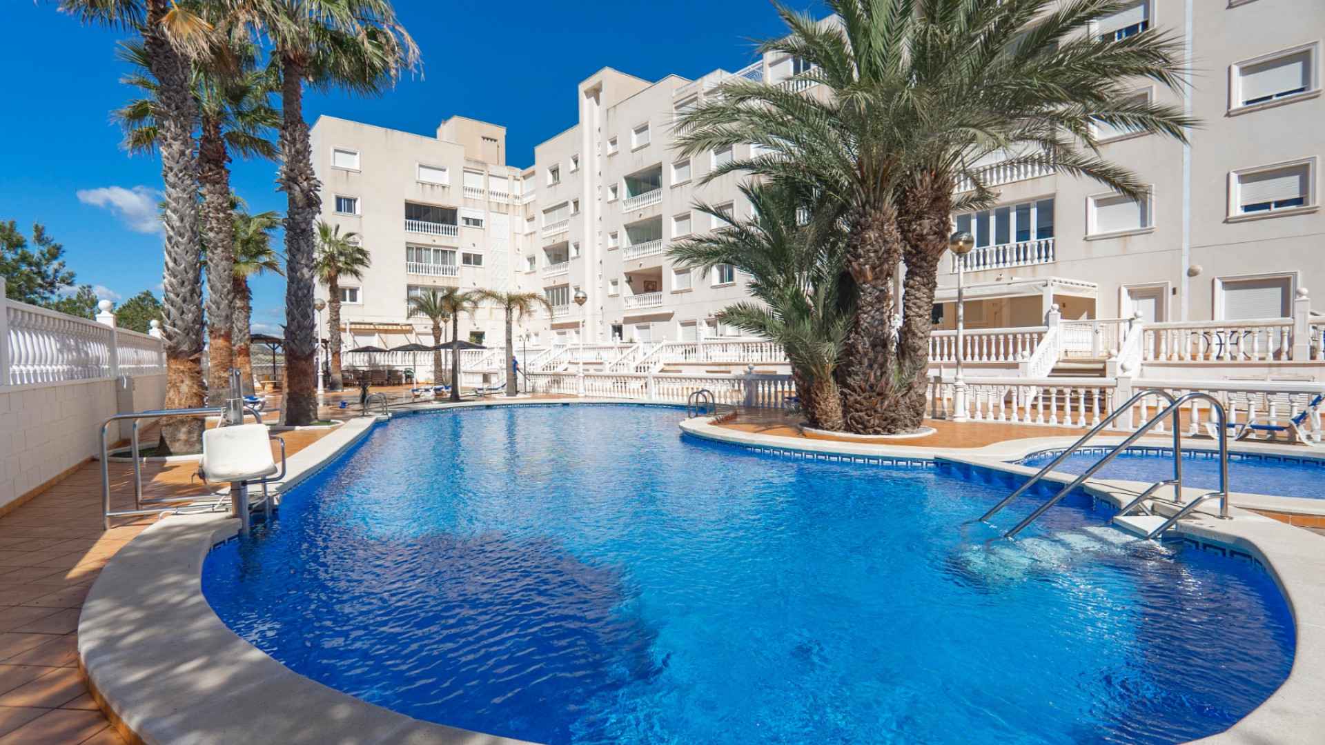 villas-spain-to-buy_254198_xl
