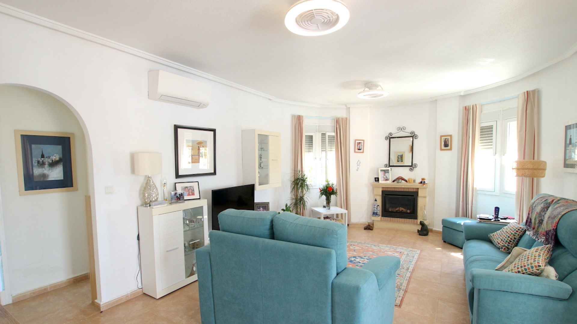 48896_fabulous_3_bedroom_south_facing_villa_in_lo_pepin_090425085144_img_1330