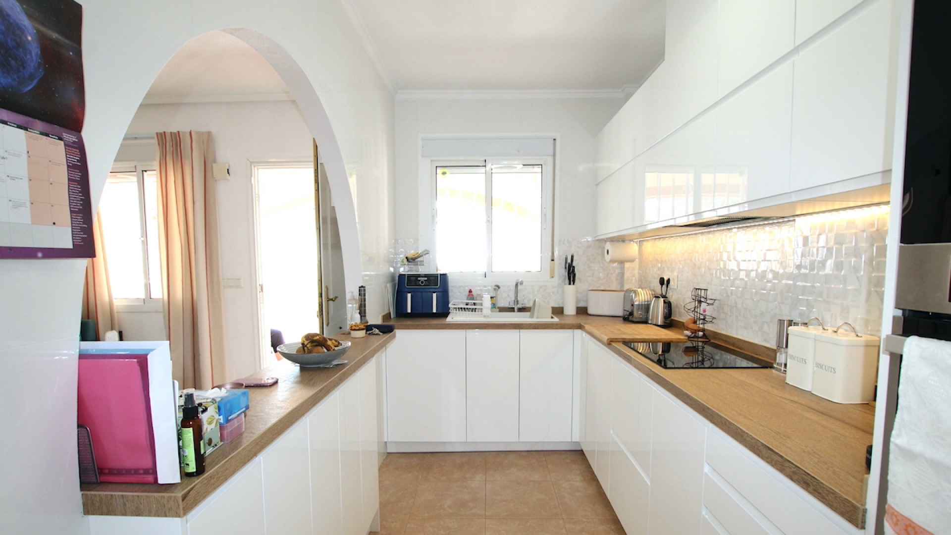48896_fabulous_3_bedroom_south_facing_villa_in_lo_pepin_090425085147_img_1327