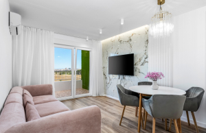 200-4064, Two Bedroom, Third Floor Apartment In Punta Prima, Orihuela Costa.