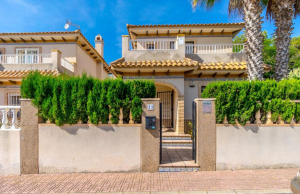 200-4086, Three Bedroom Detached In La Rosaleda, Torrevieja.